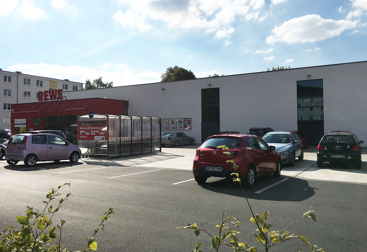 REWE am Funkturm von links